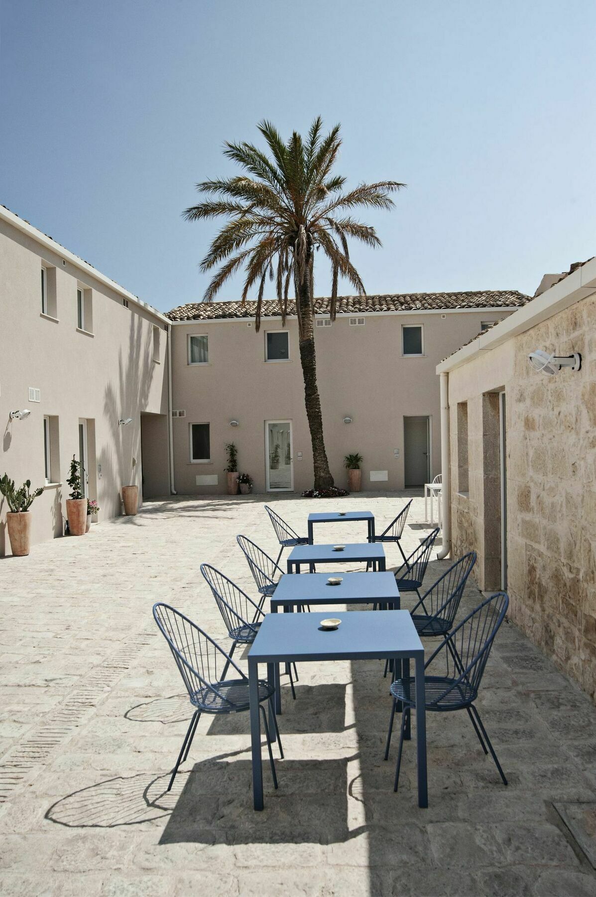 La Scibina Aparthotel Marina di Ragusa Exterior photo